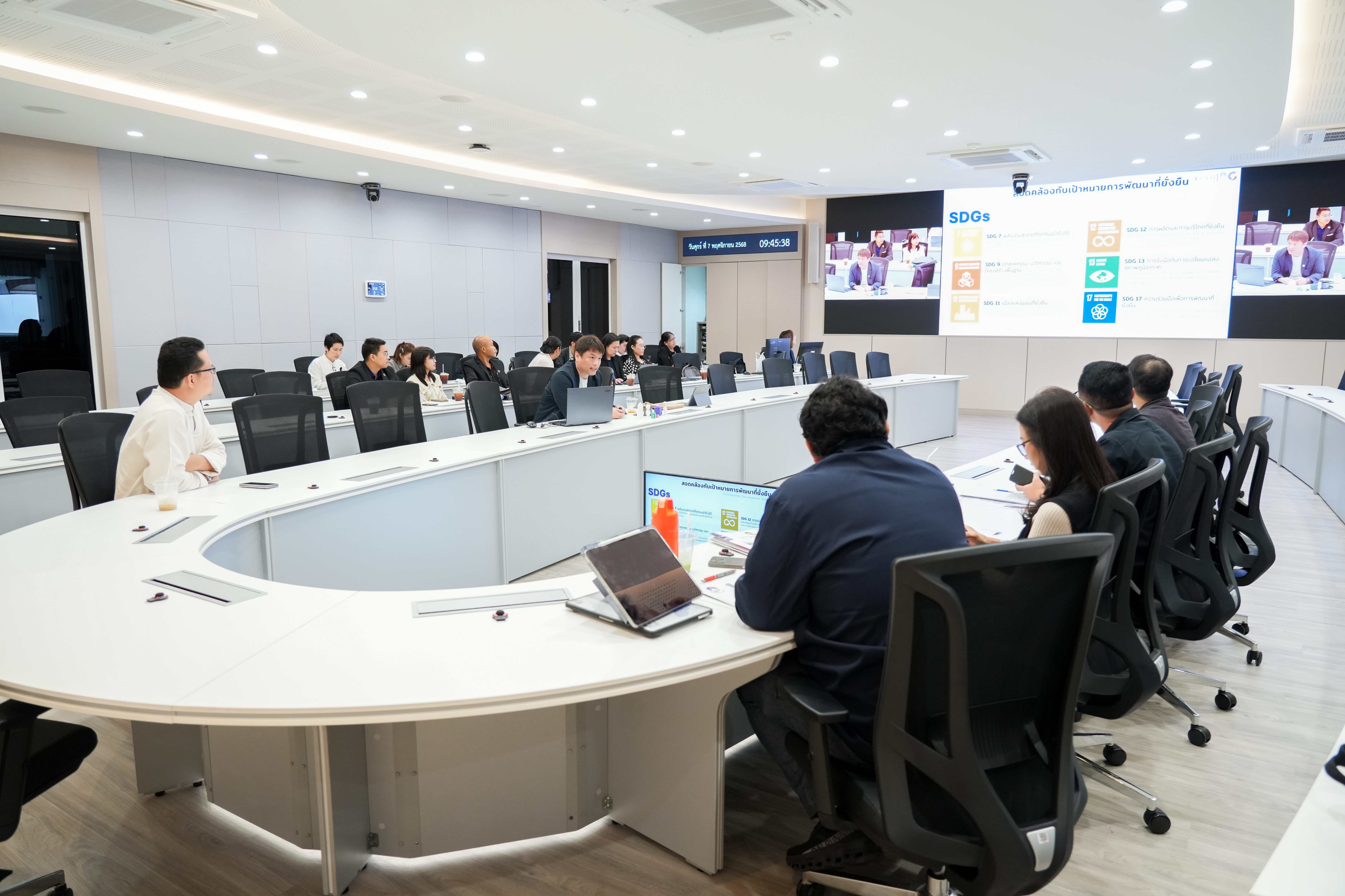 ศูนย์สิ่งแวดล้อมฯ ม.พะเยา ร่วมนำเสนอความก้าวหน้าโครงการวิจัย “Reinventing University”