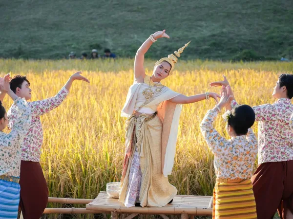 ภาพประกอบ