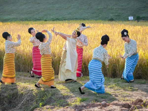 ภาพประกอบ