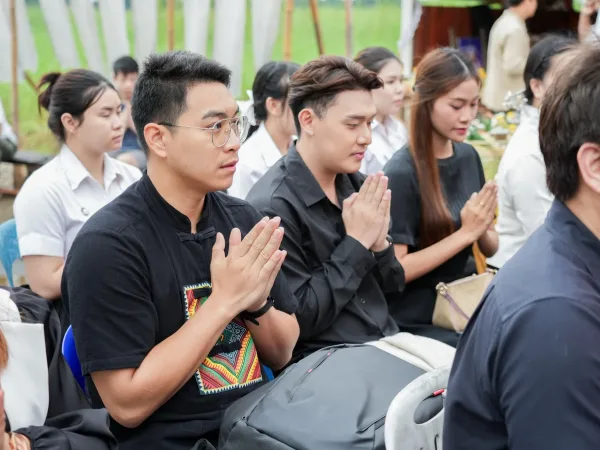 ภาพประกอบ