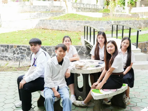 ภาพประกอบ