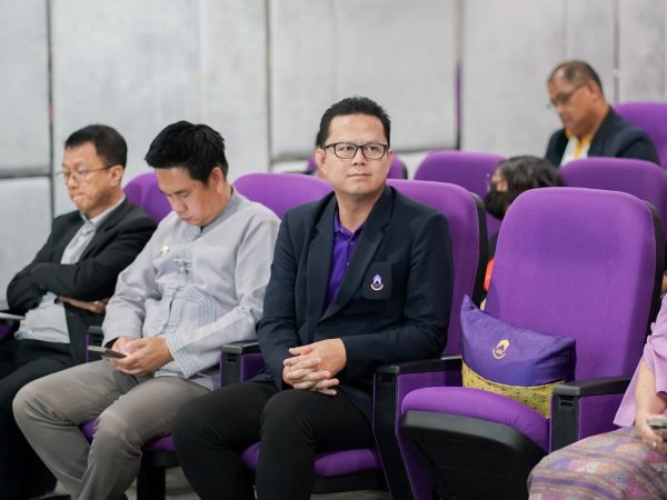 ภาพประกอบ