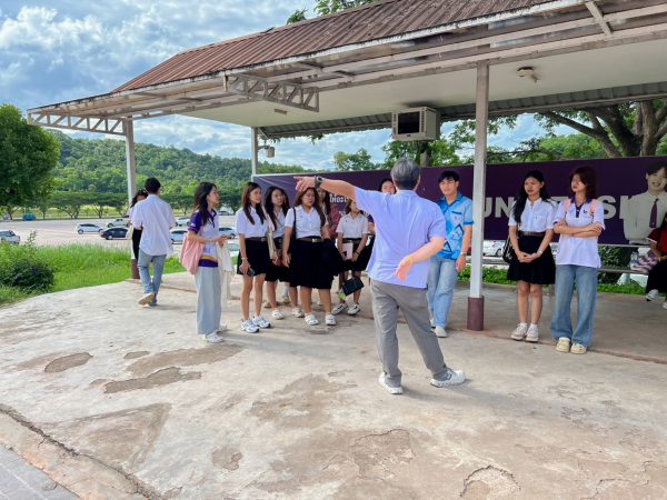 ภาพประกอบ
