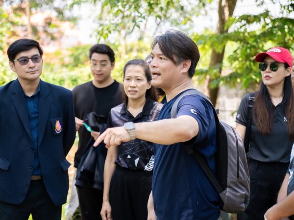 ภาพประกอบ