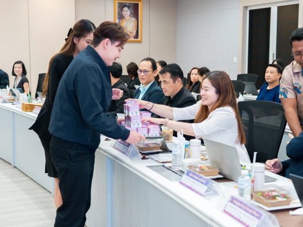 ภาพประกอบ