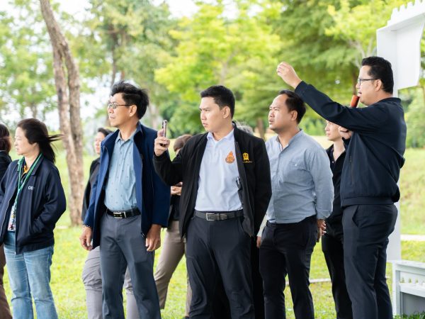 ภาพประกอบ