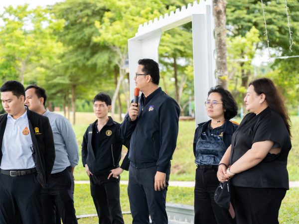 ภาพประกอบ