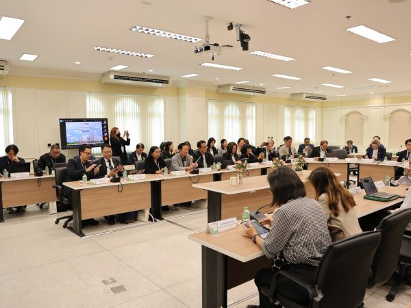 ภาพประกอบ