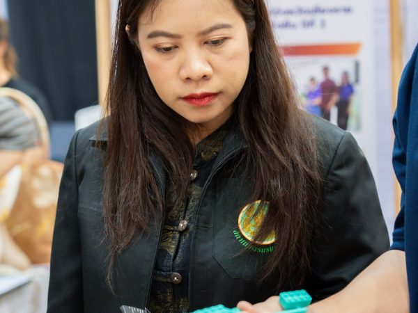 ภาพประกอบ