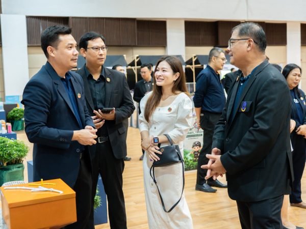 ภาพประกอบ